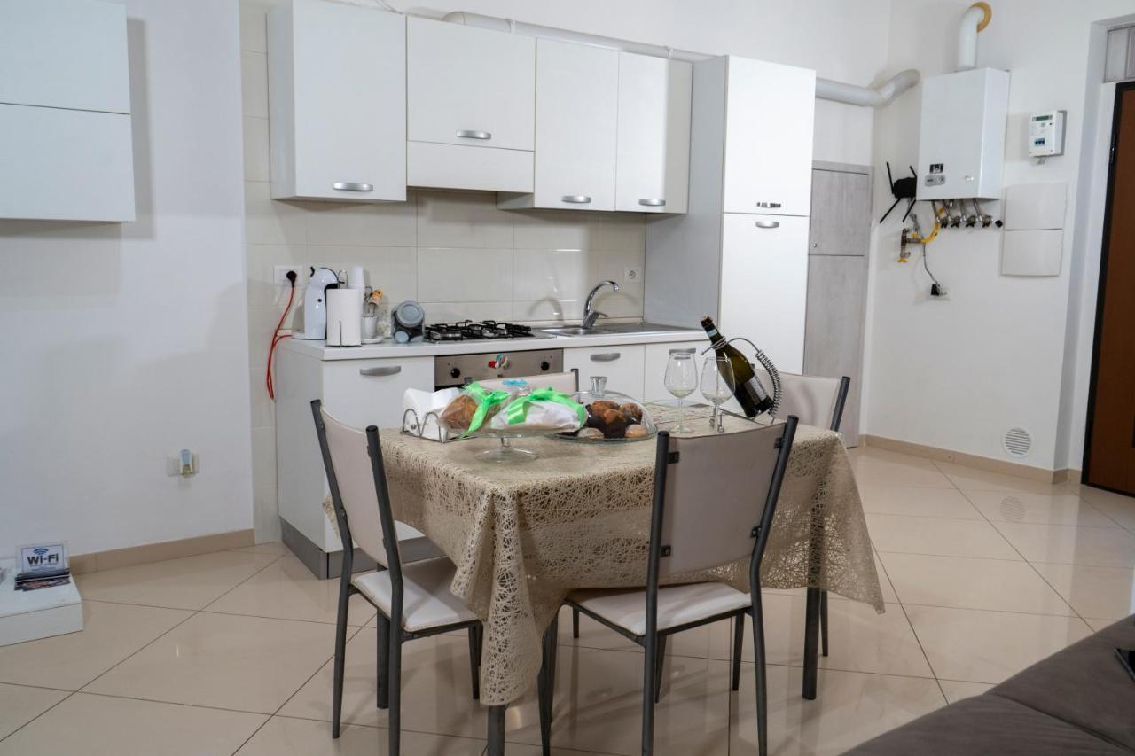 La Casa Di Thomas In Centro Apartment Matera Bagian luar foto